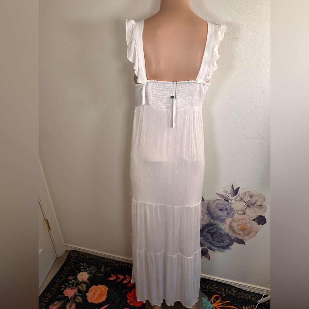 New BB Dakota by steve madden Ready or Yacht dress in white flowy summer maxi - Picture 7 of 7